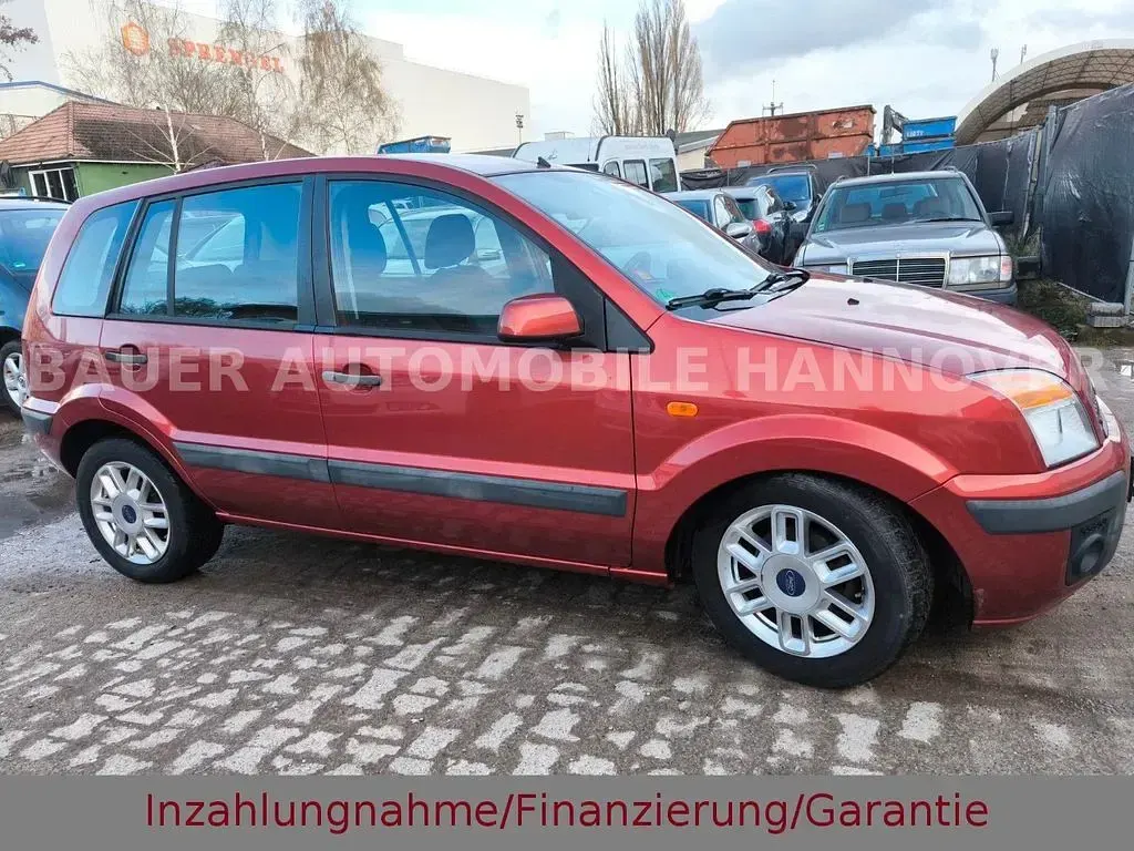 Occasion Ford Fusion Style 101 ch (74 kW) 2008 Rouge Citadine