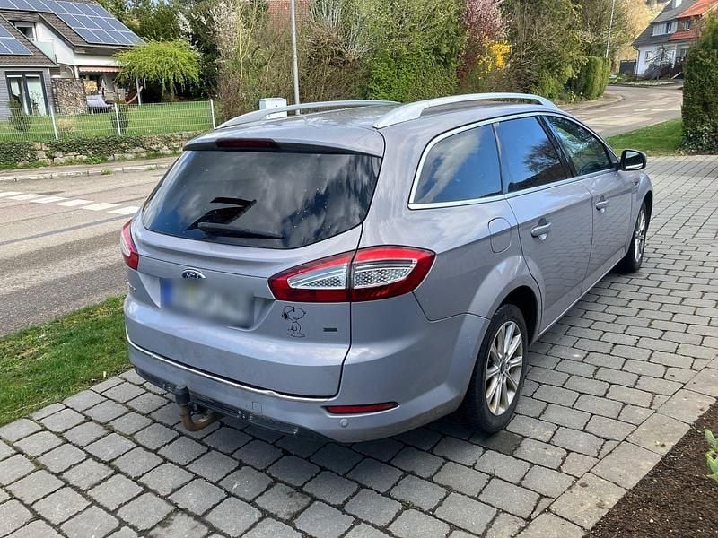 Gebraucht Ford Mondeo 175 PS (128 kW) 2010 Grau Kombi