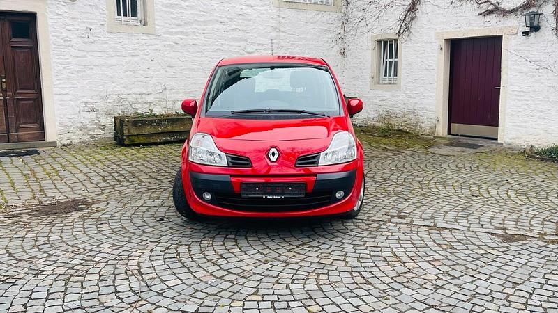 Gebraucht Renault Modus 111 PS (81 kW) 2008 Rot Van / Kleinbus