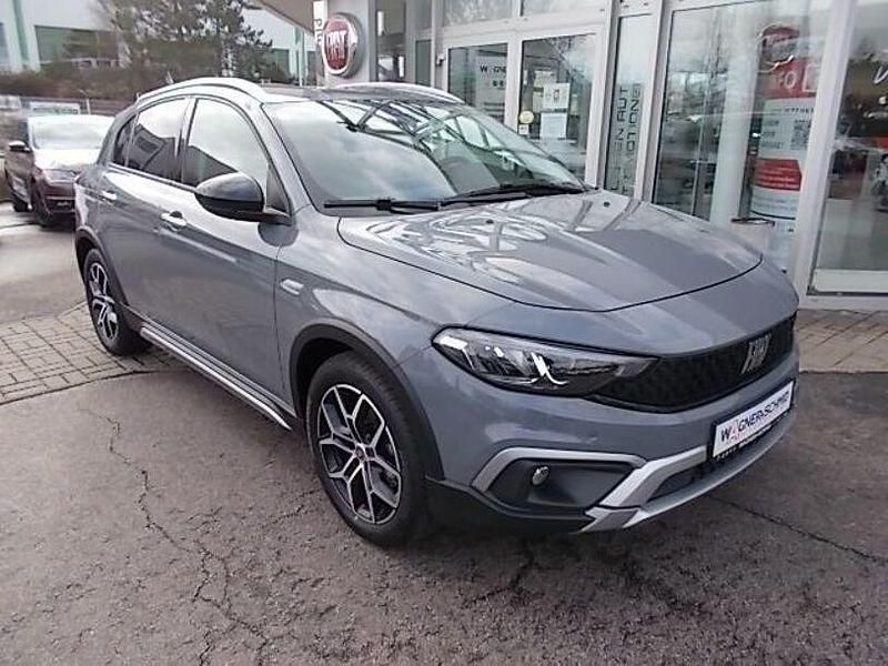 Gebraucht Fiat Tipo Cross 101 PS (74 kW) 2021 Metropoli grau Limousine