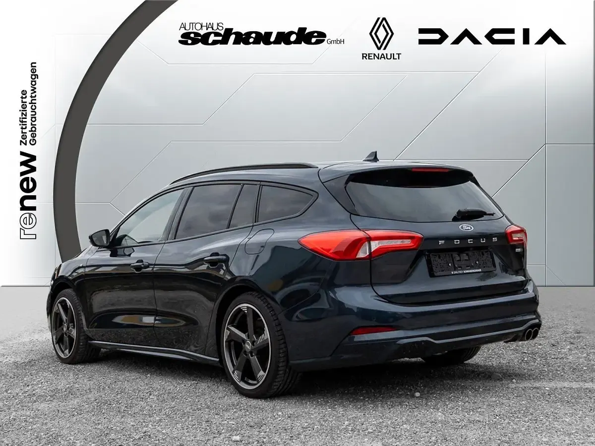 Używany Ford Focus ST-Line 155 KM (114 kW) 2020 Szary Kombi