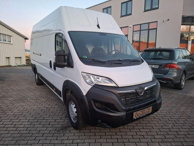 Gebraucht Opel Movano 140 PS (102 kW) 2023 Weiß Van