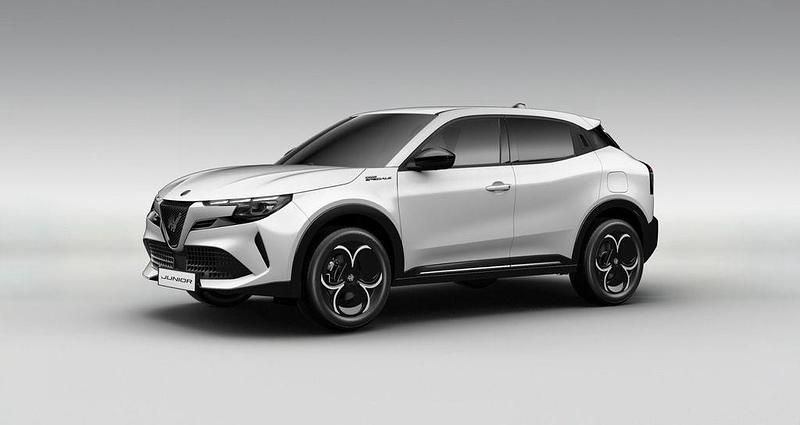 Neu Alfa Romeo Junior Edizione Speciale 136 PS (100 kW) 2026 SUV