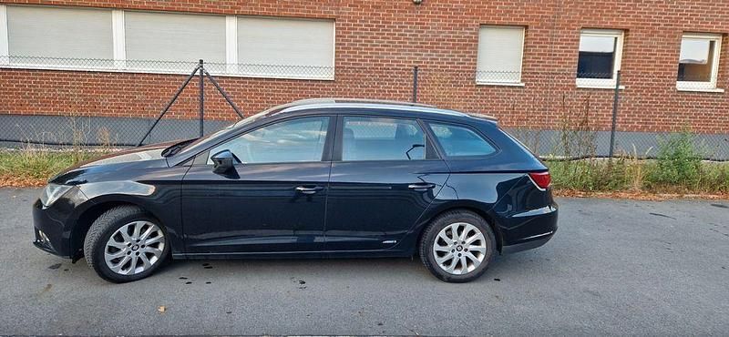 Schwarz Gebraucht 2013 Seat Leon ST Style Kombi | 9.000 € (Fairer Preis) - Bild 1/4