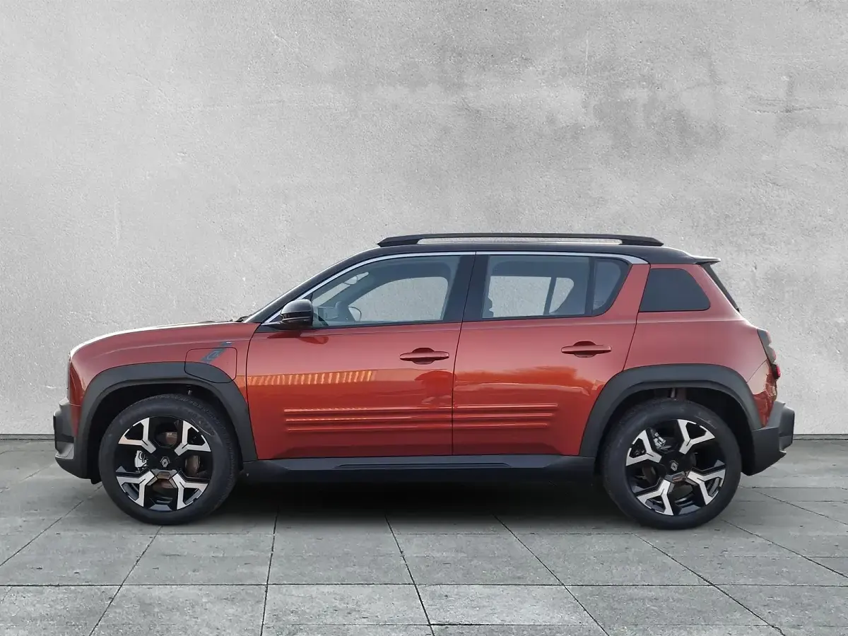 Gebraucht Renault 4 E-Tech Komfort 110 kW (150 PS) 2026 Braun SUV