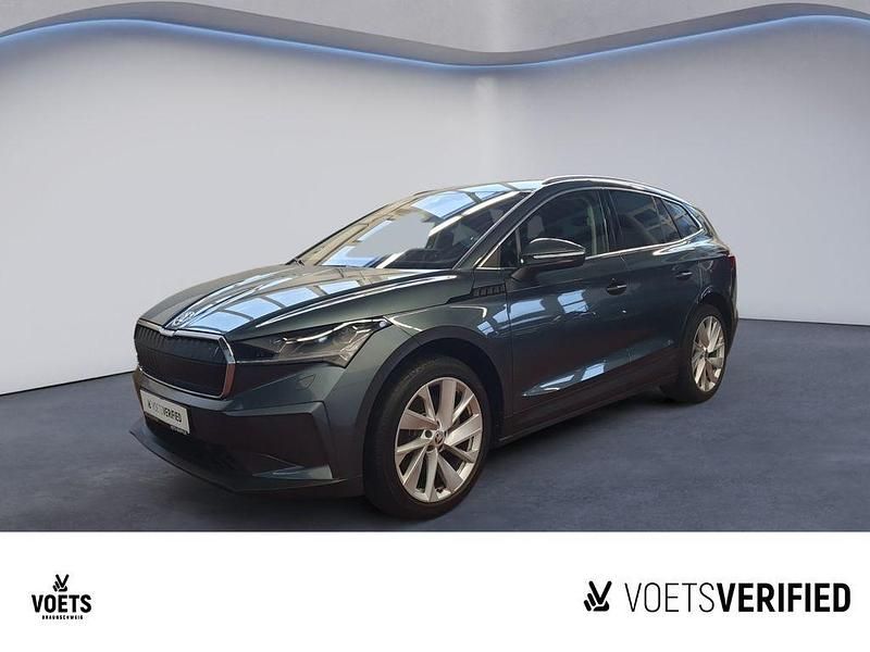Grau Gebraucht 2021 Skoda Enyaq iV Suite SUV | 25.450 € (Guter Preis) - Bild 1/4