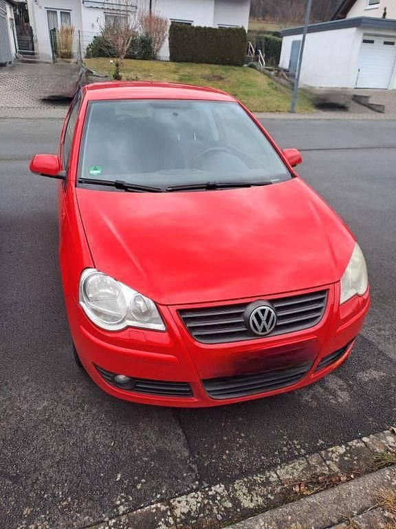 Gebraucht VW Polo Trendline 80 PS (58 kW) 2008 Rot Limousine