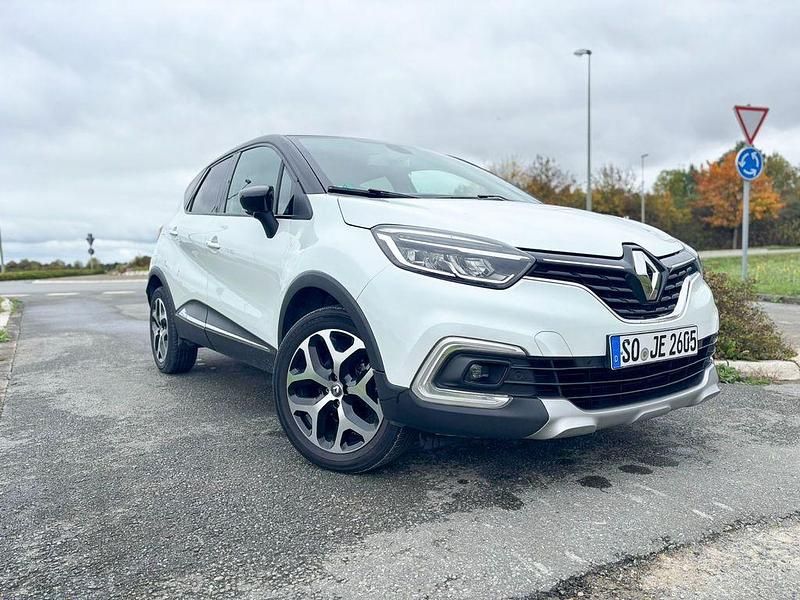 Weiß Gebraucht 2018 Renault Captur LIMITED SUV | 11.400 € (Fairer Preis) - Bild 1/4