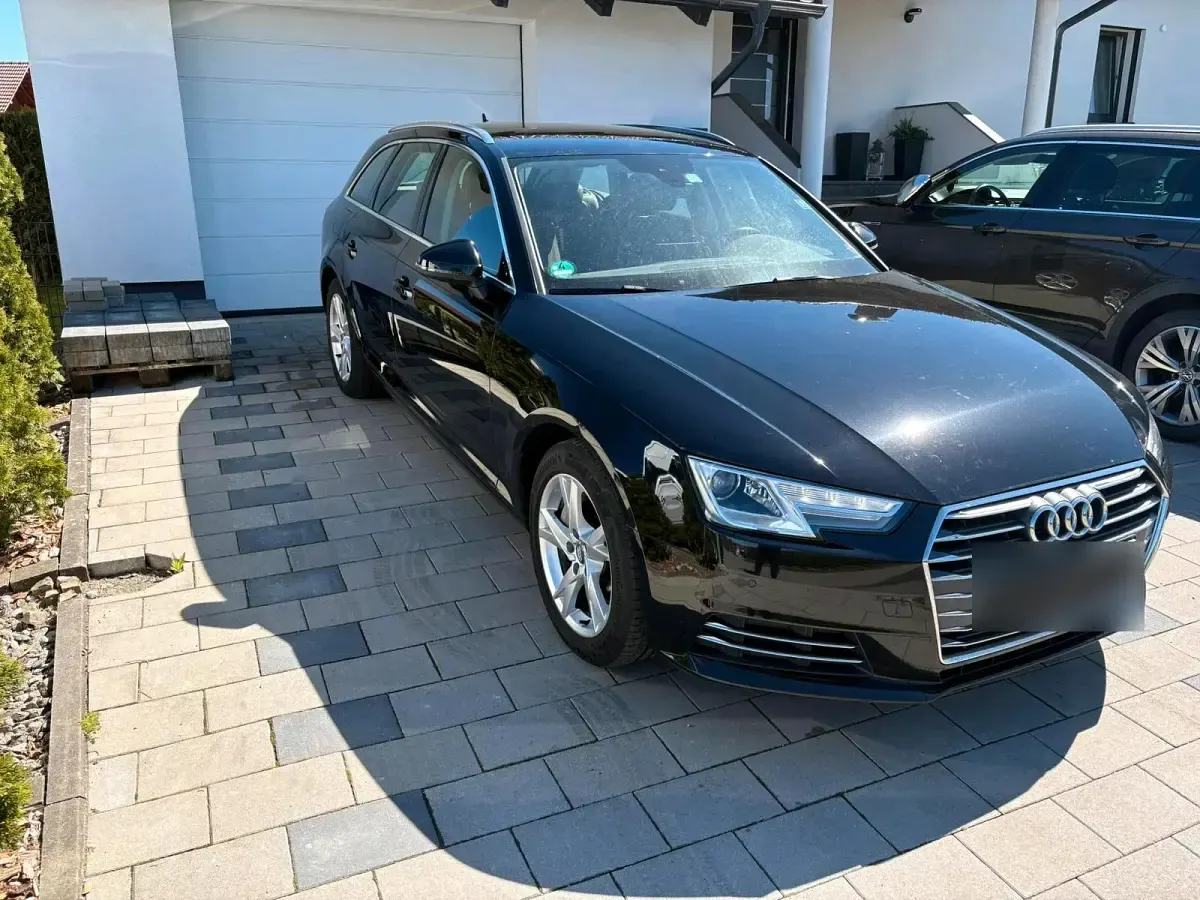Gebraucht Audi A4 Sport 218 PS (160 kW) 2016 Schwarz Kombi