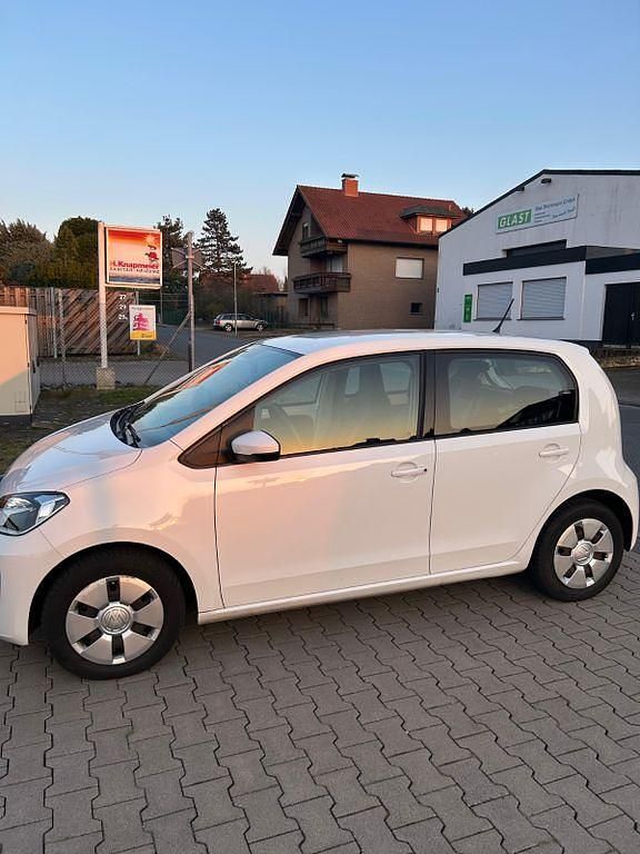 Gebraucht VW up! 60 PS (44 kW) 2019 Weiß Kleinwagen