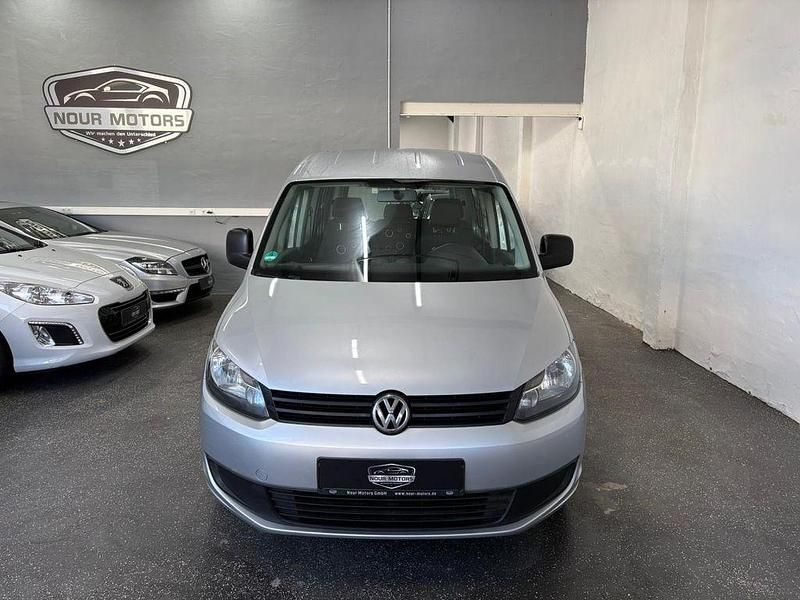 Gebraucht VW Caddy Startline 86 PS (63 kW) 2012 Silber Van / Kleinbus