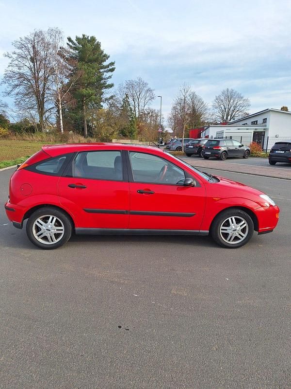 Gebraucht Ford Focus 75 PS (55 kW) 1999 Rot Kombi