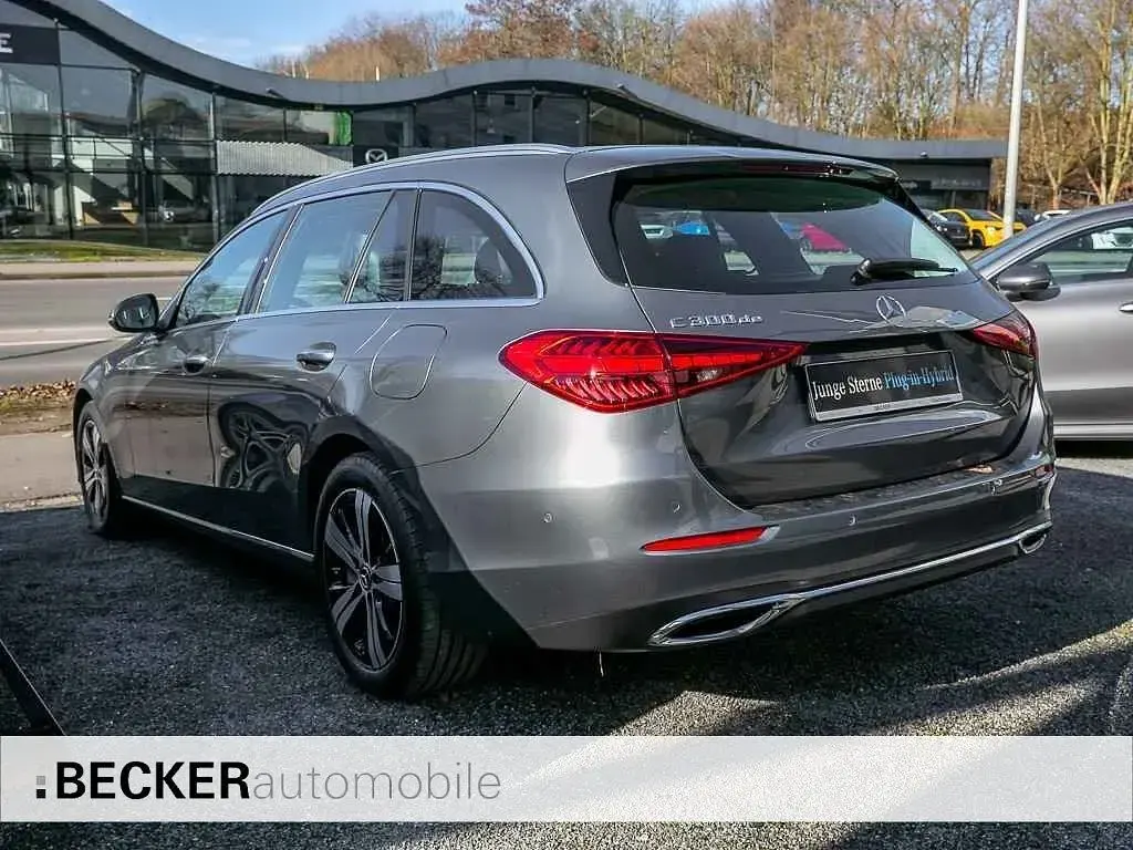 Gebraucht Mercedes C300 Advanced Plus 197 PS (144 kW) 2024 Grau Limousine