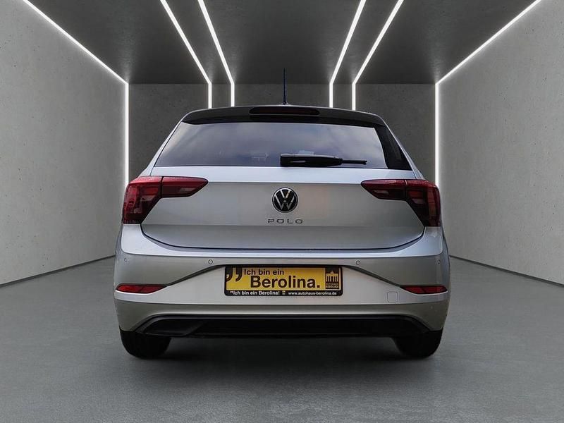 Gebraucht VW Polo IQ Drive 95 PS (69 kW) 2024 Silber Kleinwagen