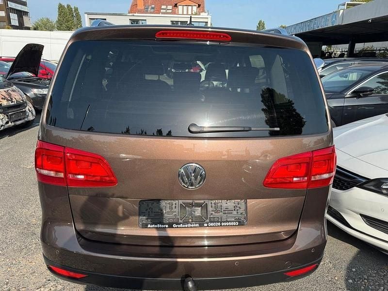 Gebraucht VW Touran Cross 140 PS (102 kW) 2012 Braun Van / Kleinbus