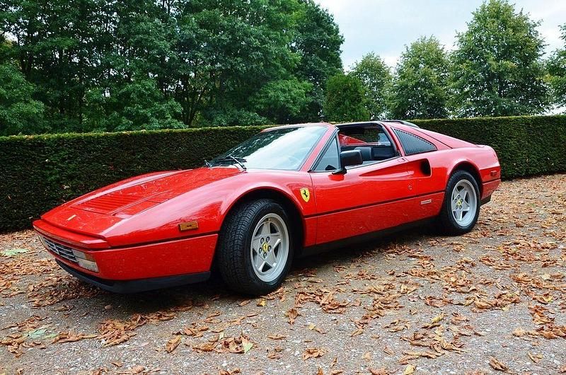 Gebraucht Ferrari 328 271 PS (199 kW) 1986 Rot Cabrio
