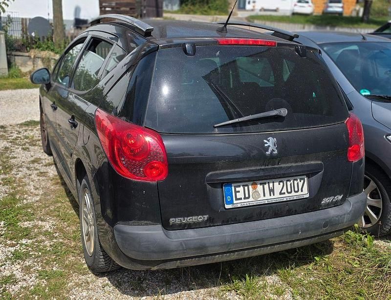 Schwarz Gebraucht 2010 Peugeot 207 Filou Kombi | 999 € (Superpreis) - Bild 1/4