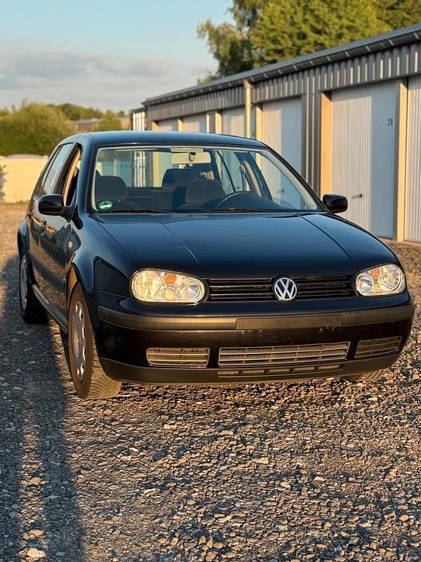 Gebraucht VW Golf IV 105 PS (77 kW) 2000 Schwarz Limousine