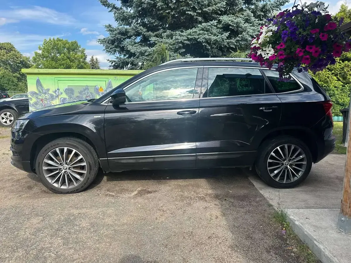 Gebraucht Skoda Karoq Soleil 150 PS (110 kW) 2019 Schwarzmagic perleffekt SUV