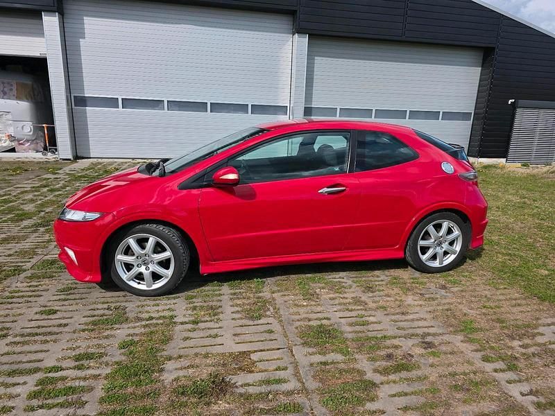 Gebraucht Honda Civic Type S 99 PS (72 kW) 2009 Rot Limousine