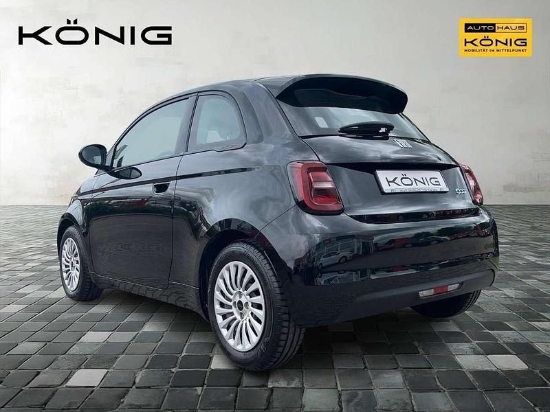 Gebraucht Fiat 500e 86 kW (118 PS) 2023 Schwarz Kleinwagen