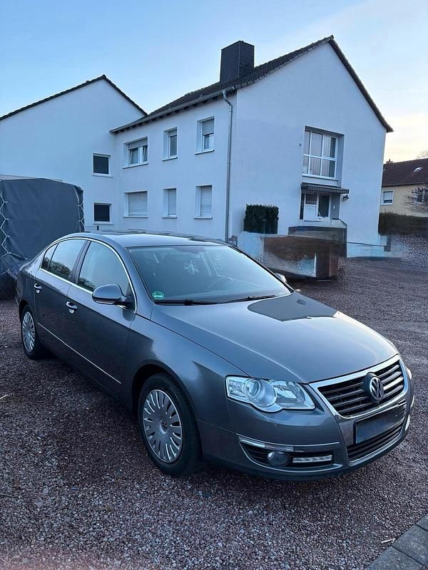 Gebraucht VW Passat 115 PS (84 kW) 2006 Grau Limousine