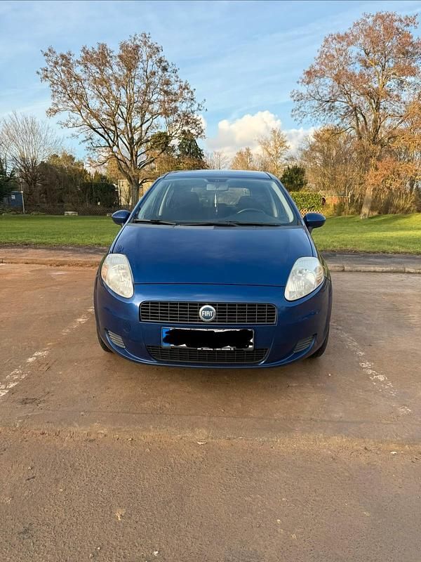 Blau Gebraucht 2007 Fiat Punto Kleinwagen | 2.000 € (Fairer Preis) - Bild 1/4