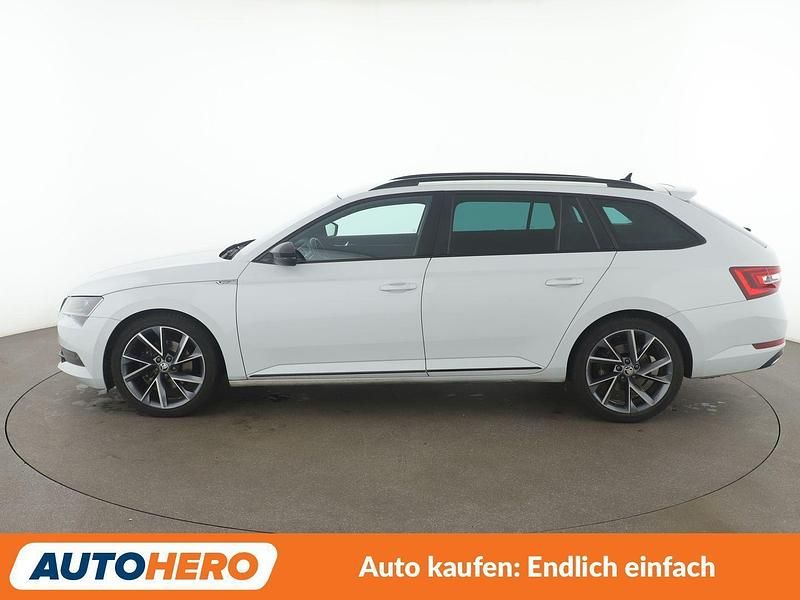 Gebraucht Skoda Superb SportLine 190 PS (139 kW) 2019 Weiß Kombi