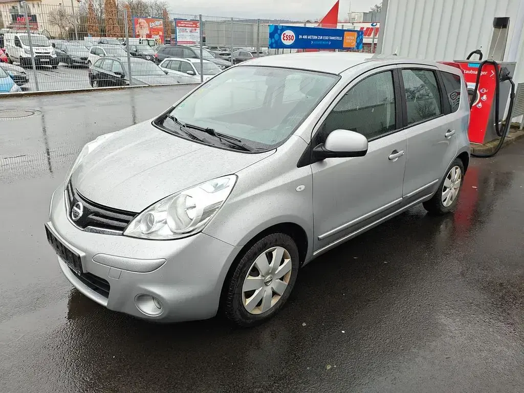 Gebraucht Nissan Note Acenta 88 PS (64 kW) 2009 Silber Kleinwagen