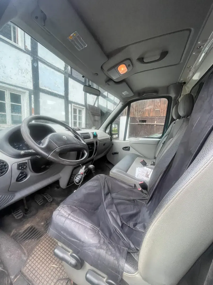 Używany Renault Master 81 KM (59 kW) 2002 Zielony Minivan