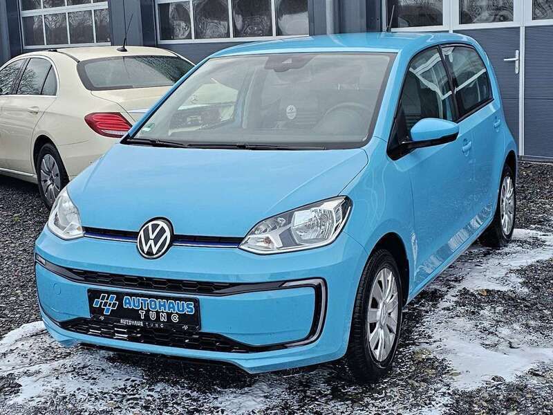 Teal blue (metallic) Gebraucht 2021 VW e-up! Basis Kleinwagen | 13.100 € (Fairer Preis) - Bild 1/4