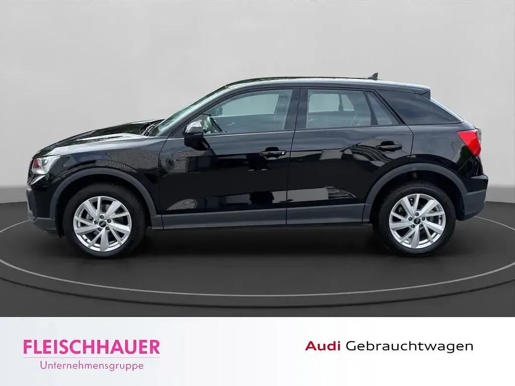 Gebraucht Audi Q2 110 PS (80 kW) 2023 Schwarz SUV