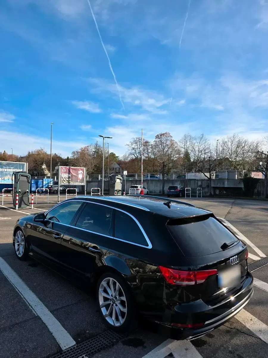 Gebraucht Audi A4 235 PS (172 kW) 2019 Schwarz Kombi