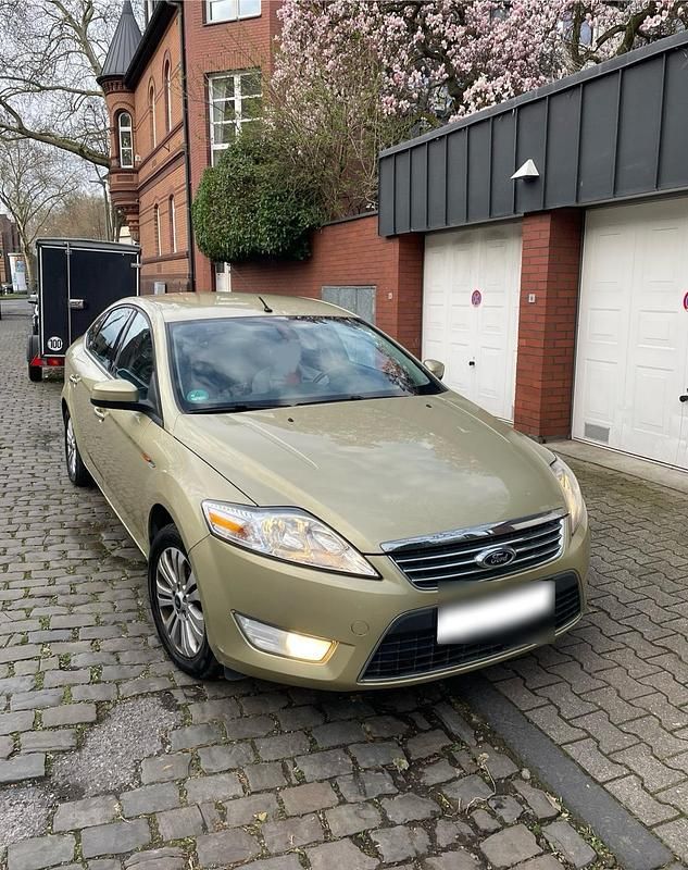 Gebraucht Ford Mondeo 143 PS (105 kW) 2007 Limousine