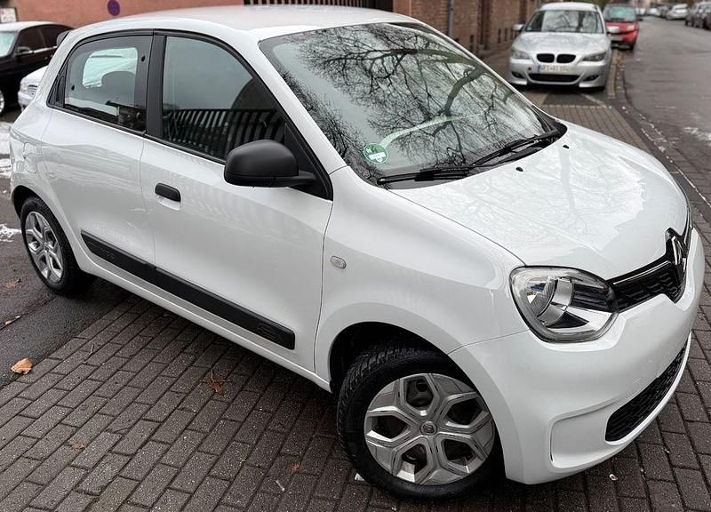 Gebraucht Renault Twingo Life 65 PS (47 kW) 2021 Weiß Kleinwagen