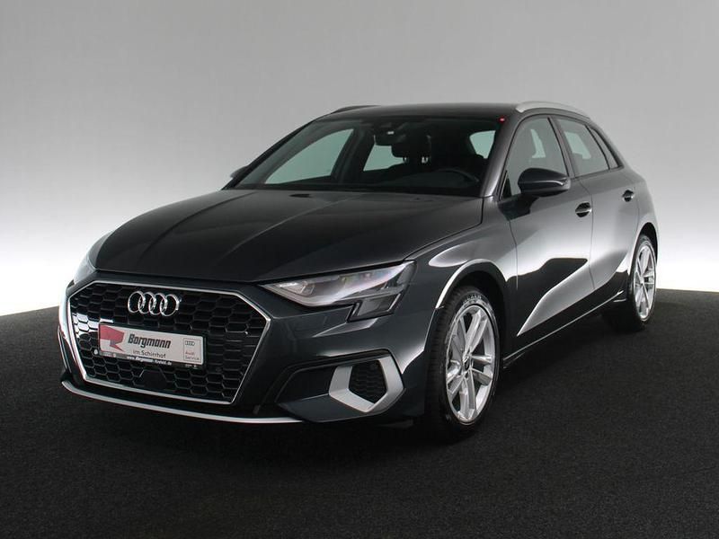 Gebraucht Audi A3 Advanced 110 PS (80 kW) 2022 Grau / manhattangrau Limousine