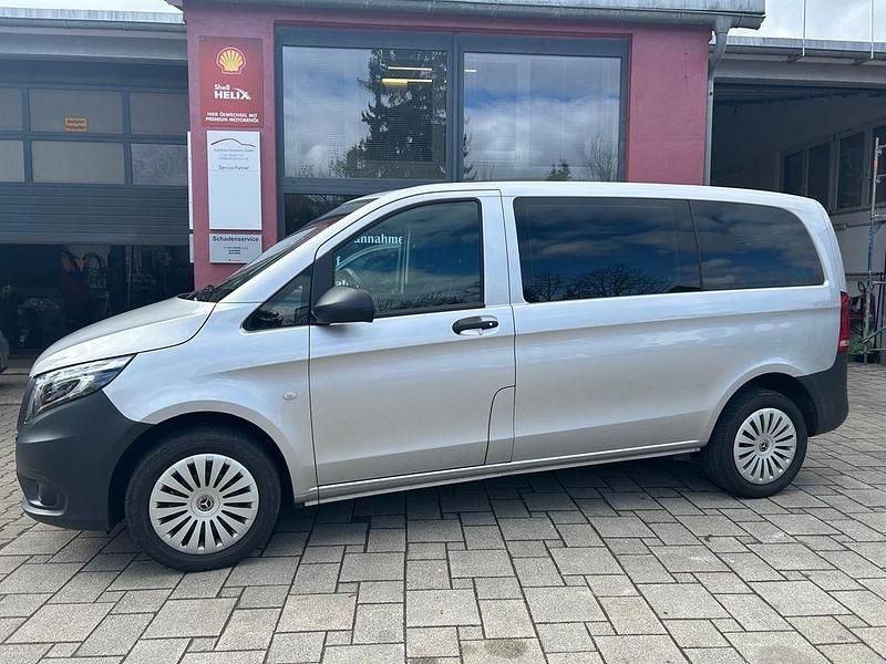 Gebraucht Mercedes Vito 136 PS (100 kW) 2022 Silber Van