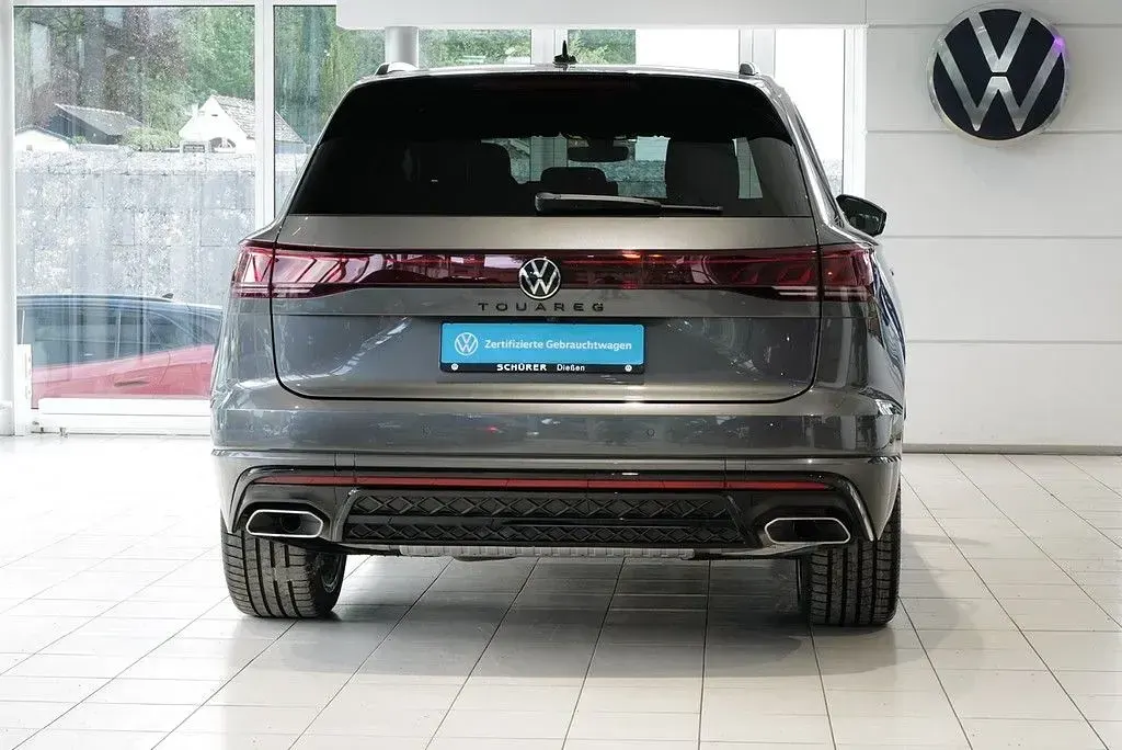 Gebraucht VW Touareg R-line 286 PS (210 kW) 2025 Siliziumgrau metallic SUV
