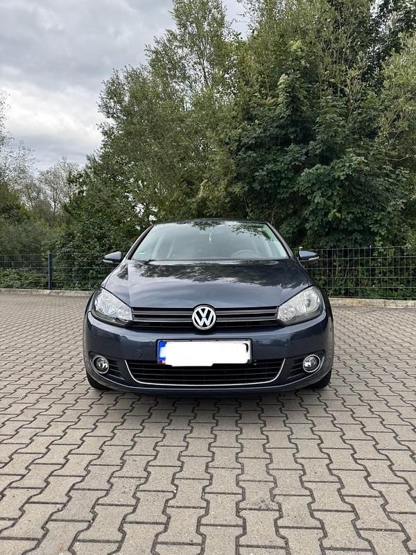 Gebraucht VW Golf VI 140 PS (102 kW) 2010 Andere farben Kleinwagen