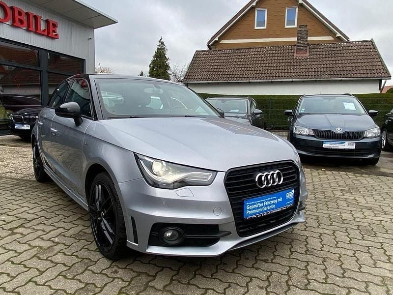 Grau Gebraucht 2014 Audi A1 Sportback S-Line Kleinwagen | 9.990 € (Fairer Preis) - Bild 1/4