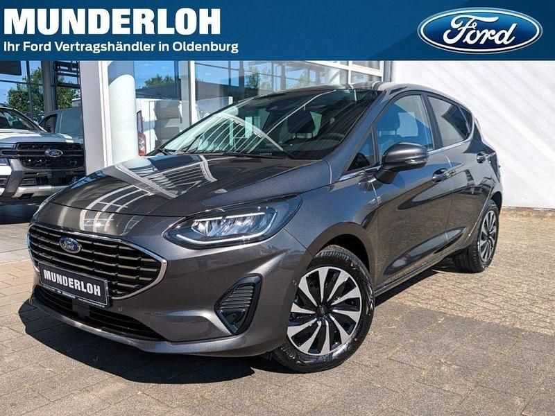 Grau Gebraucht 2023 Ford Fiesta Titanium Kleinwagen | 21.990 € (Fairer Preis) - Bild 1/4