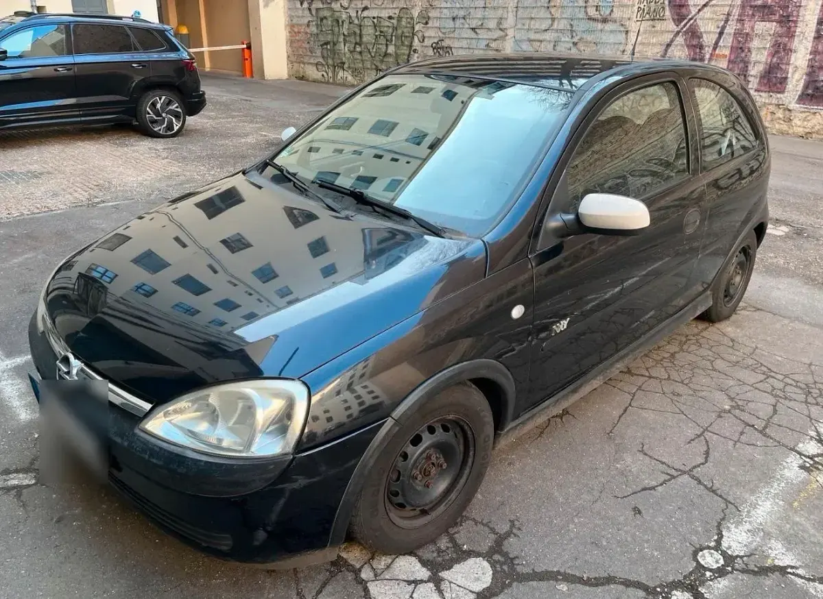 Gebraucht Opel Corsa 75 PS (55 kW) 2003 Schwarz Kleinwagen