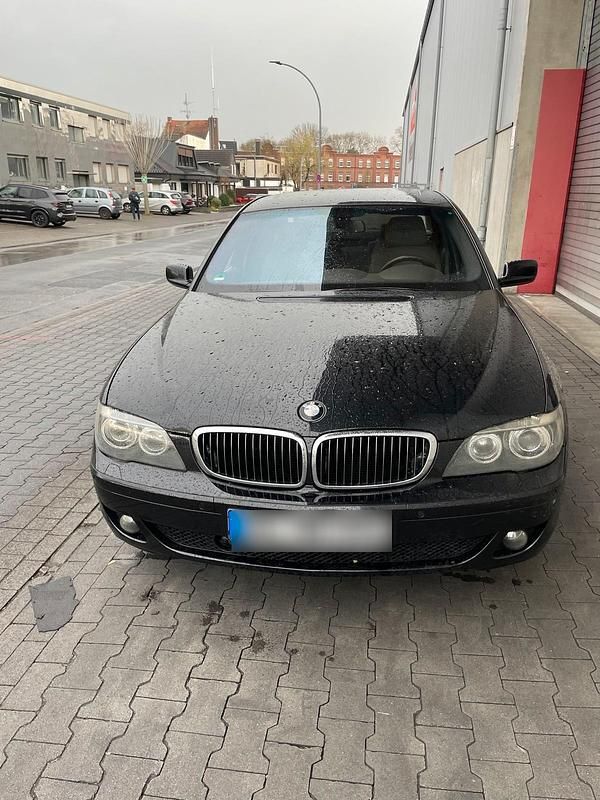 Gebraucht BMW 740 305 PS (224 kW) 2005 Schwarz Limousine