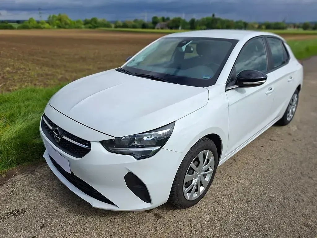 Używany Opel Corsa Edition 75 KM (55 kW) 2020 Biały Hatchback