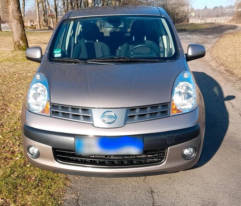 Gebraucht Nissan Note 88 PS (64 kW) 2006 Braun Kleinwagen