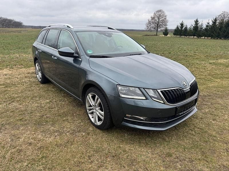 Second-hand Skoda Octavia Style 150 CP (110 kW) 2019 Gri Break