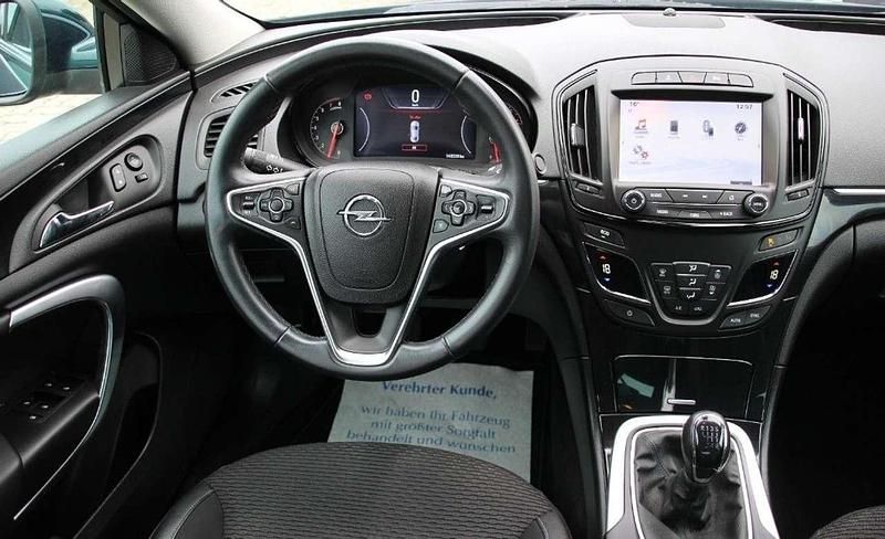 Gebraucht Opel Insignia Innovation 170 PS (125 kW) 2016 Schwarz Limousine