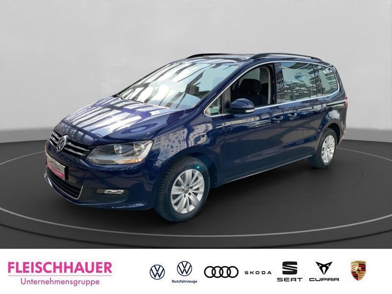 Blau Gebraucht 2022 VW Sharan Van / Kleinbus | 28.480 € (Fairer Preis) - Bild 1/4