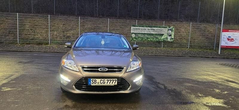 Braun Gebraucht 2014 Ford Mondeo Business Edition Limousine | 9.800 € (Guter Preis) - Bild 1/4