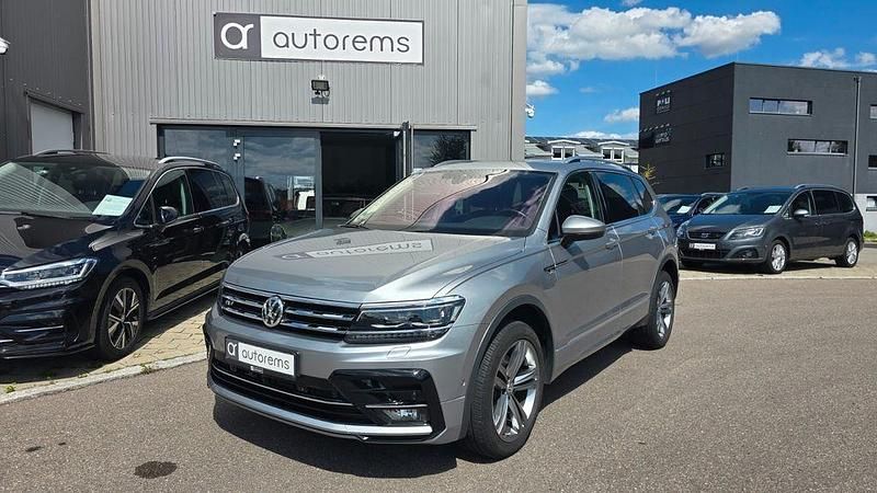 Silber Gebraucht 2019 VW Tiguan Allspace R-line SUV | 33.499 € (Fairer Preis) - Bild 1/4
